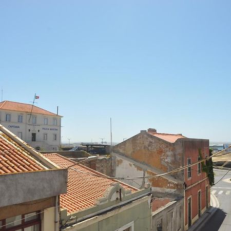 Tic Tac Apartment Peniche Bagian luar foto