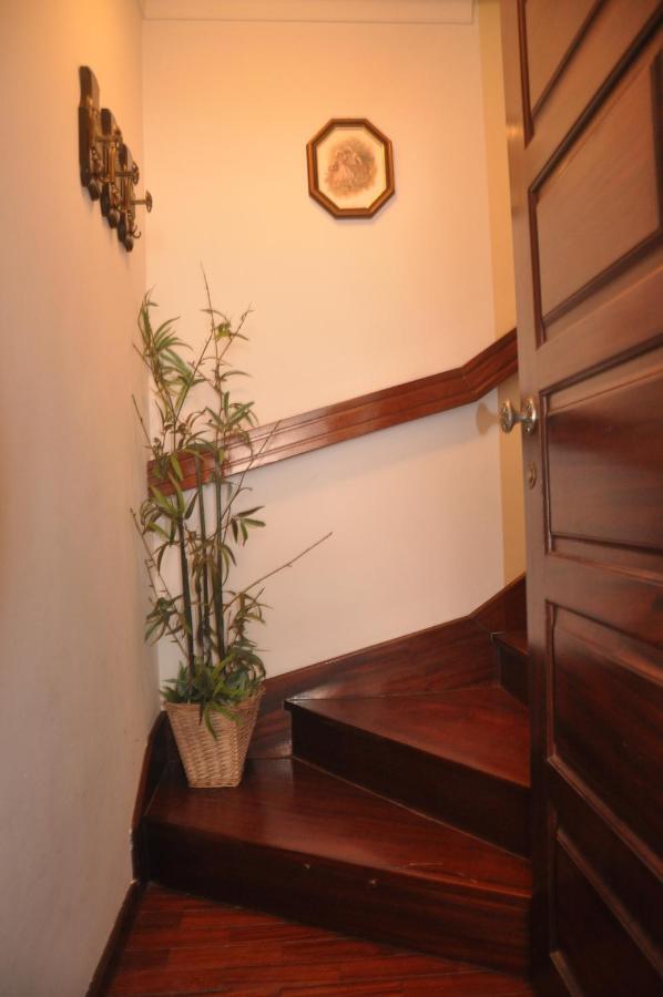 Tic Tac Apartment Peniche Bagian luar foto